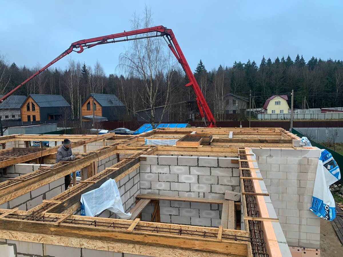 Монтаж опалубки армопояса