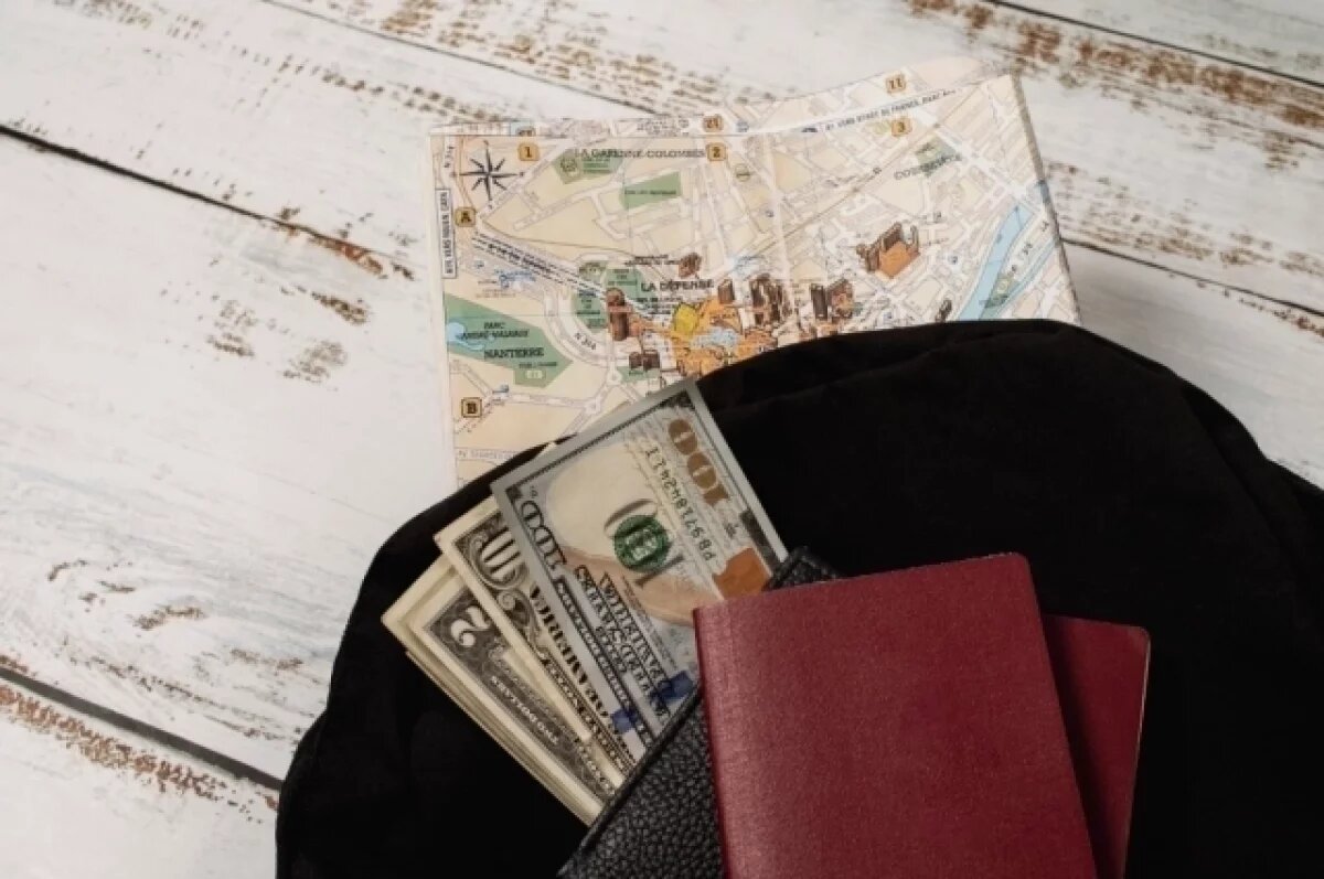    Омские таможенники поймали бизнесмена на выводе за границу 41 млн рублей