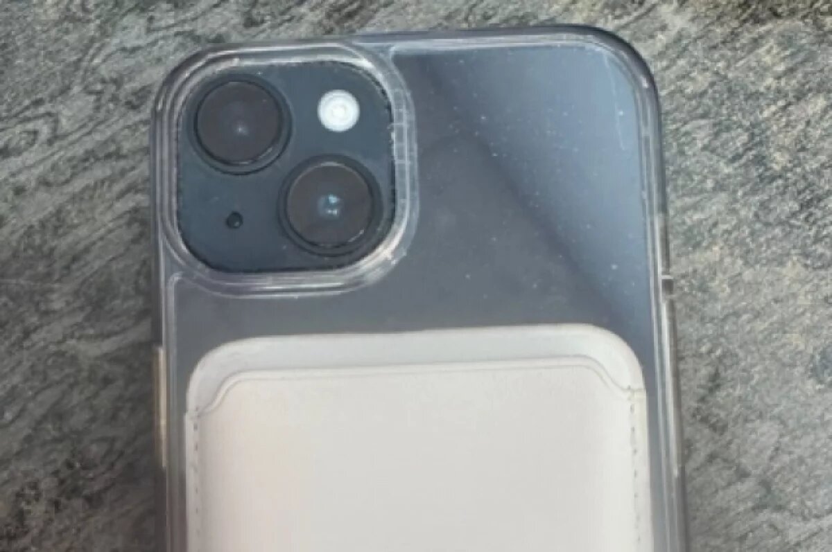    В Твери у настоятеля храма украли телефон за 55 тысяч рублей