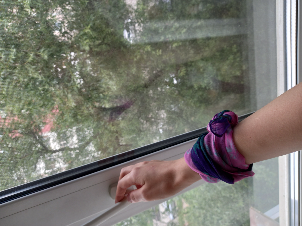 Сиреневые оттенки не только в одежде, но и в деталях