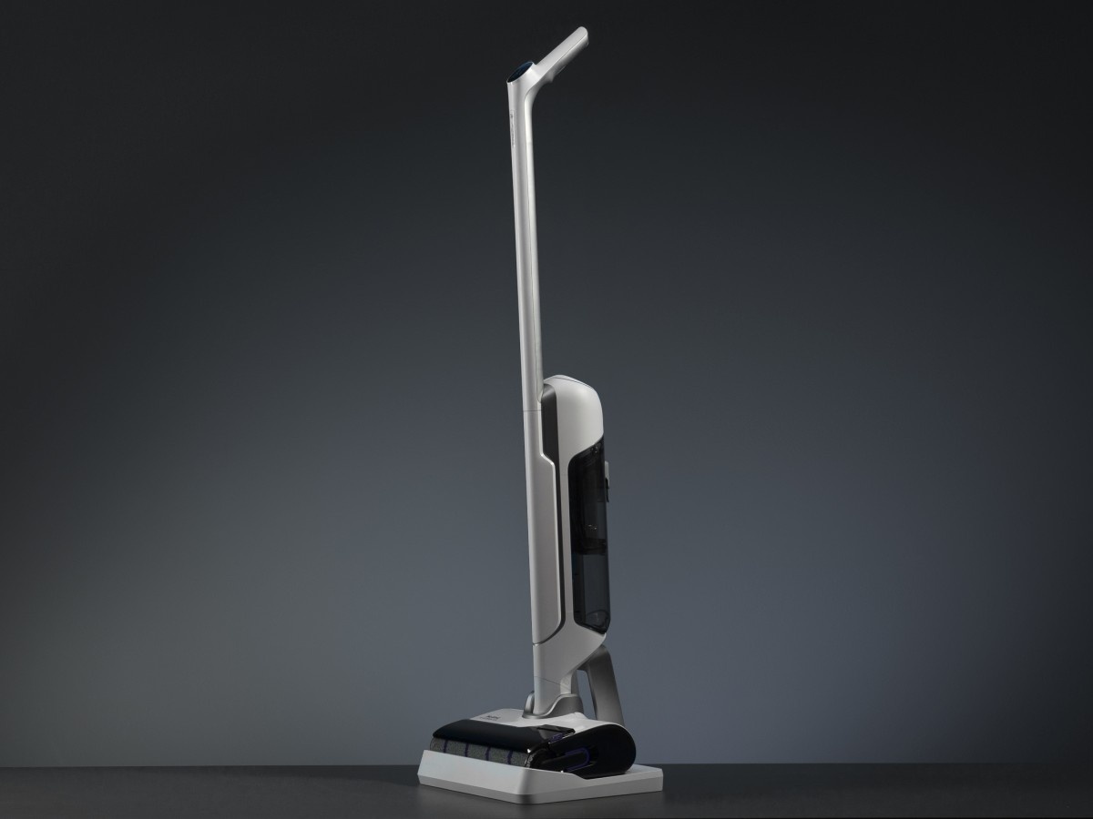    Обзор Tefal X-Clean 10: моющий пылесос с самоочисткой и сушкой горячим воздухом