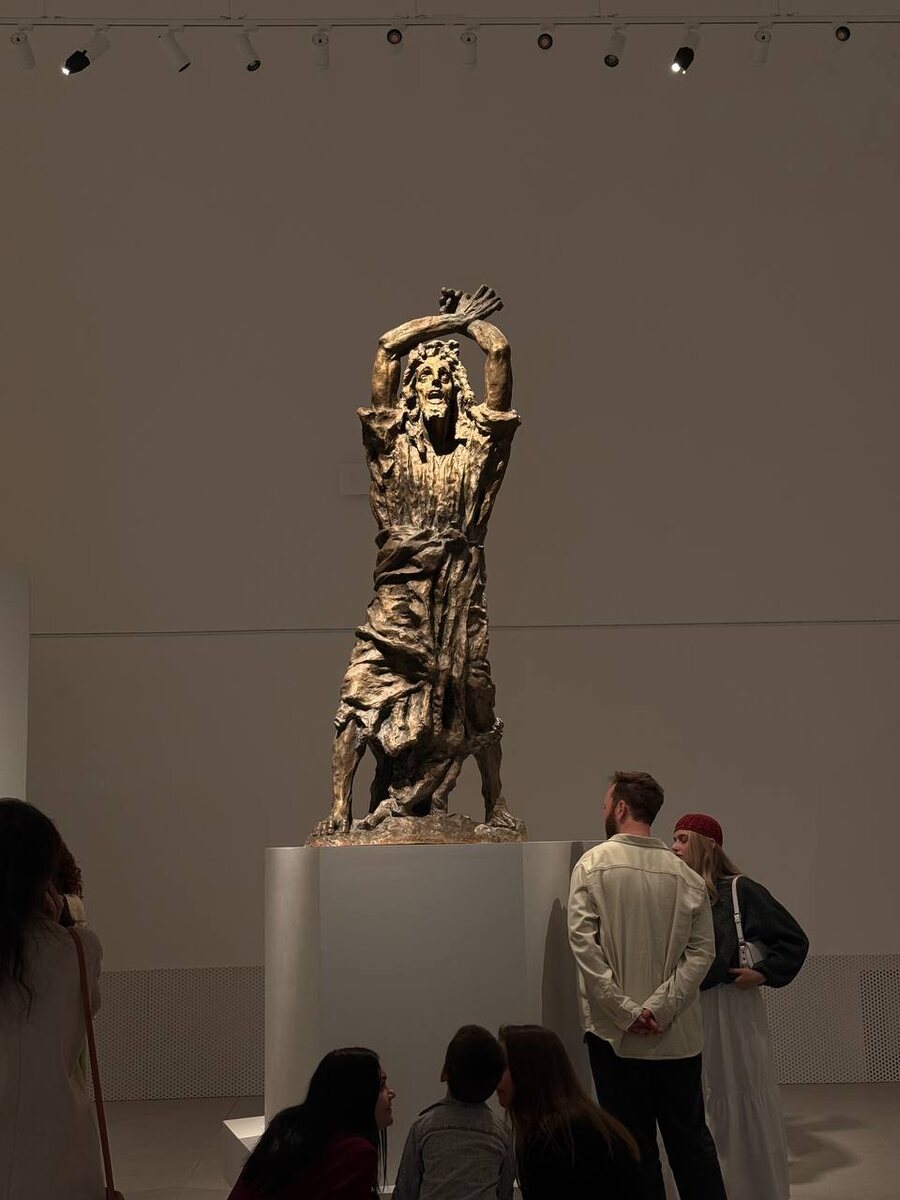 Очень разный Коненков представлен в экспозиции