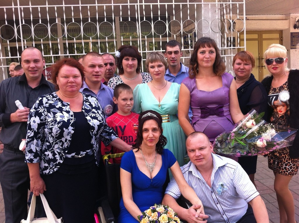 Наши гости, справа моя мамочка Александра