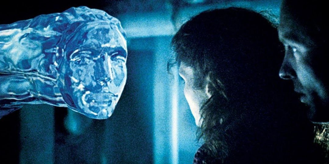 10 фантастических триллеров, которые стоит посмотреть хотя бы раз