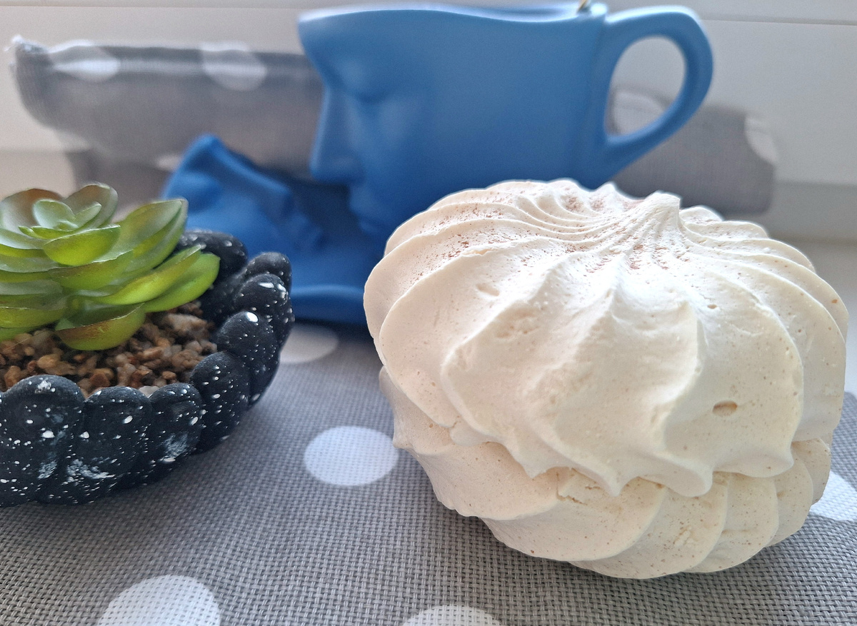 Когда вам дают то, что НЕ нравится самому дающему, это первый показатель его отношения к вам. 