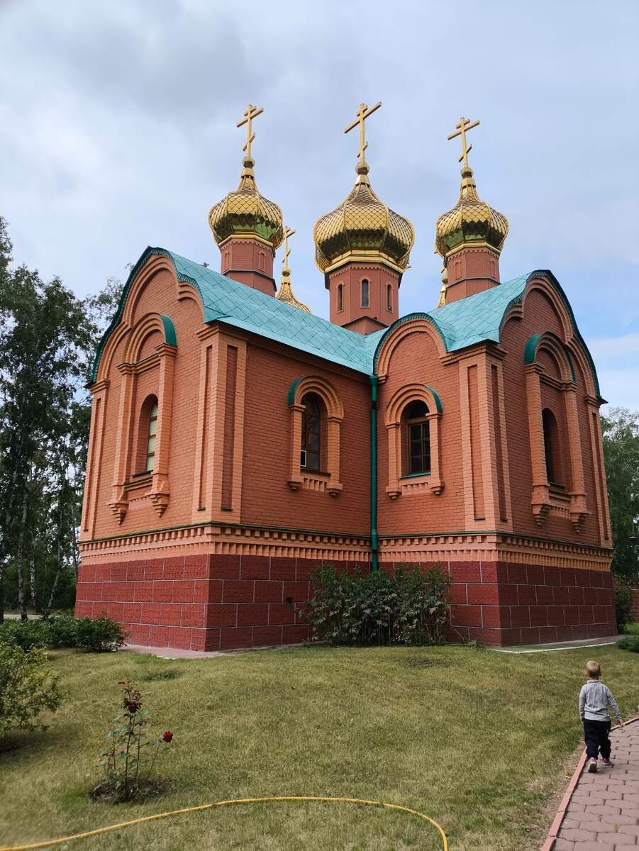 Храм святого Димитрия Солунского. 