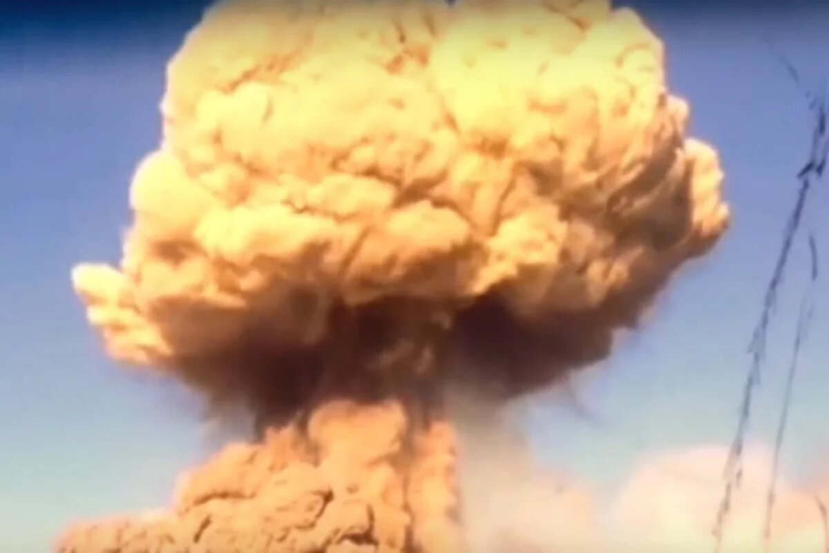    Взрыв колоссальной силы произошел в Житомире на мебельном предприятии 3 июля.