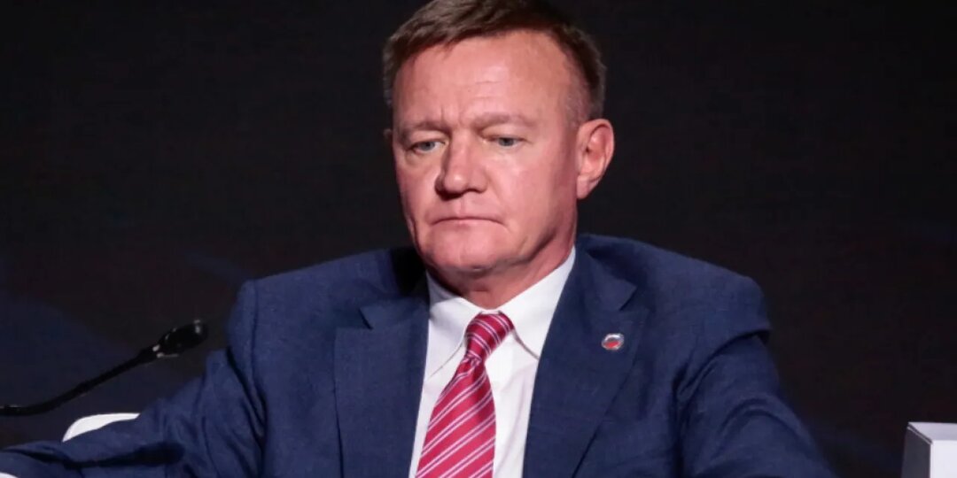 На место гибели Старовойта приехала его любовница. В министерстве умер еще один чиновник: "Резко встал и упал"