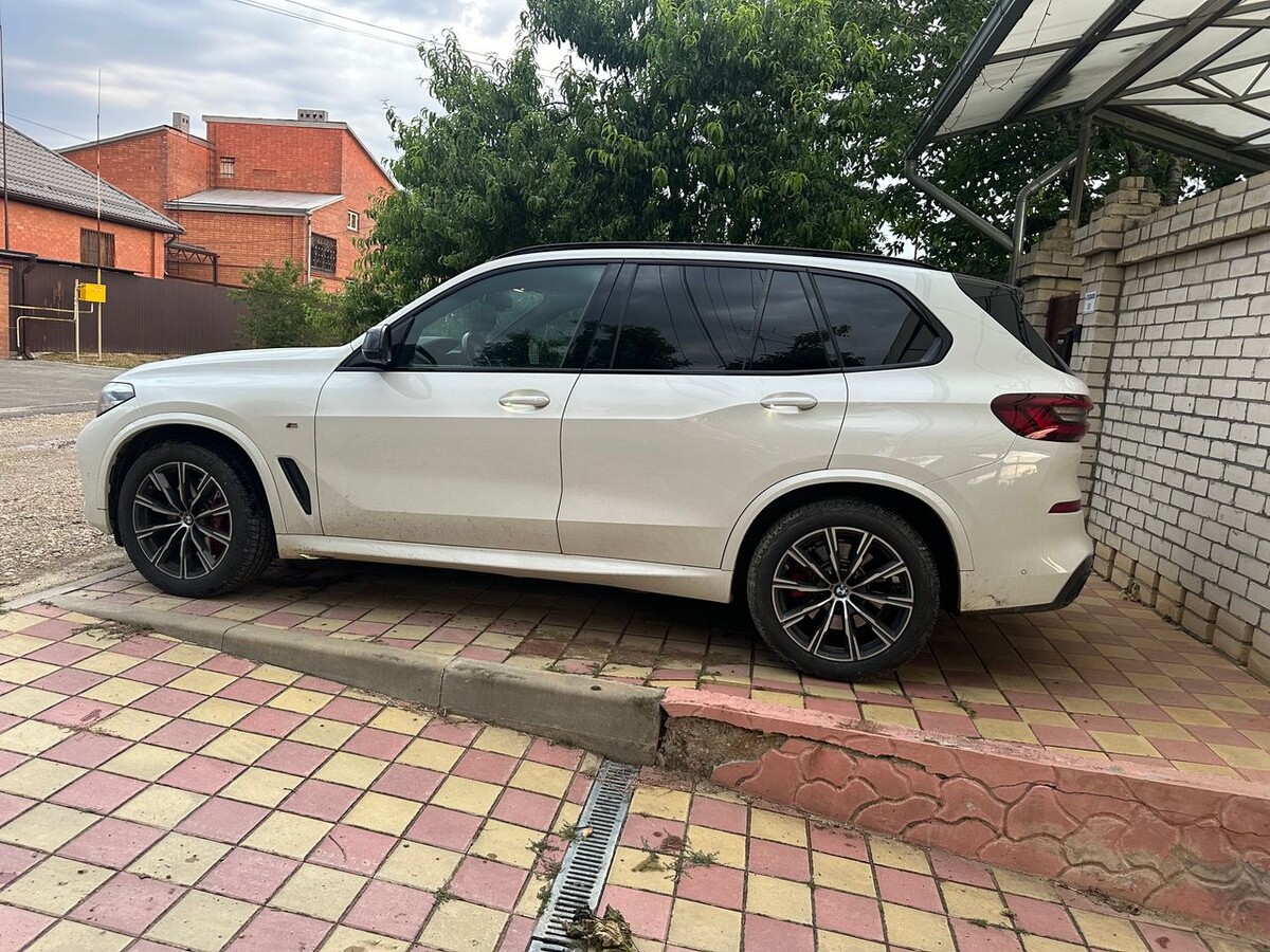 Фото: BMW X5 (drom.ru)