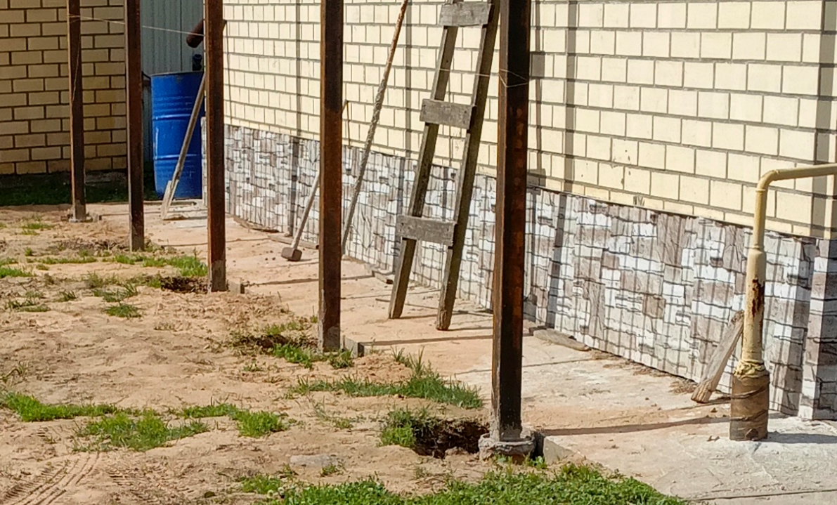 Забетонированные колонны