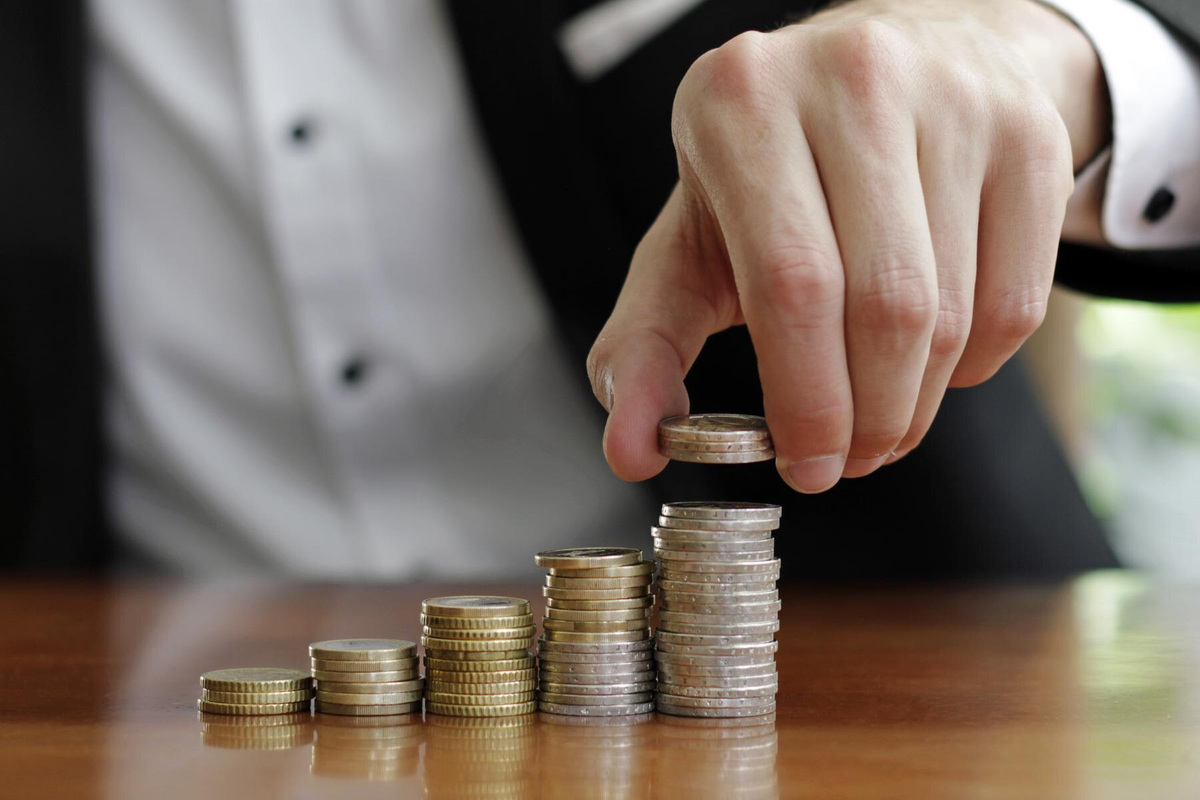     Временное чудо или новая норма? Почему рубль растет и что будет дальше