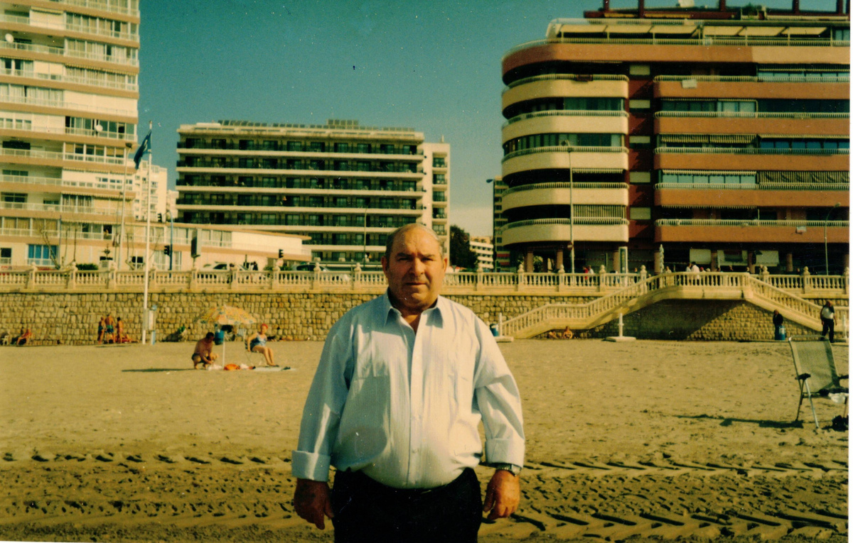 апрель 2004 года .Испания 