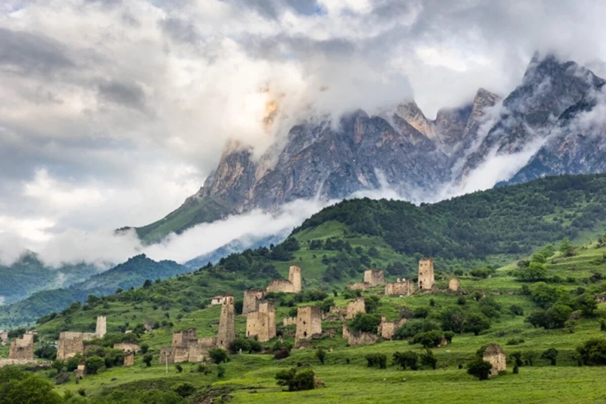    Легендарные «каменные стражи Ингушетии».
