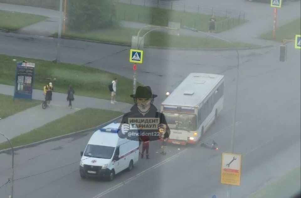    ДТП с самокатом. Источник: "Инцидент Барнаул"