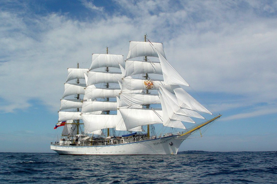 Фото: Парусное учебное судно «Надежда» / Морской государственный университет имени адмирала Г.И. Невельского