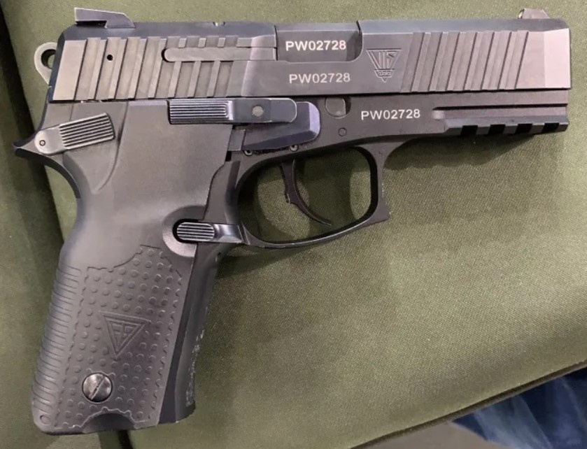 Серийный пистолет (б/м).