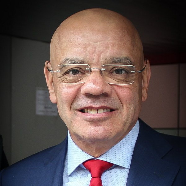     Сегодня 75 лет Константину Райкину