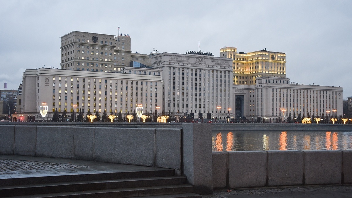 Фото: https://tvzvezda.ru/ (https://mcdn2.tvzvezda.ru/storage/news_other_images/2025/07/06/4f1ca4b78236430488ef71a0a76d5b14.jpg)