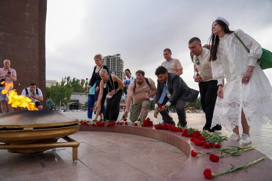 Листайте вправо, чтобы увидеть больше изображений