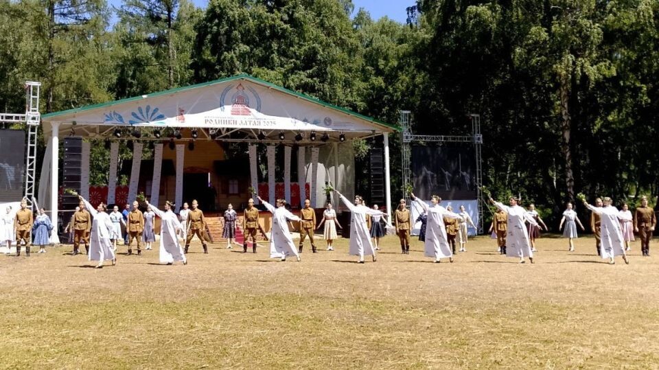    Фестиваль "Родники Алтая". Источник: Инна Жулаева/"Толк"