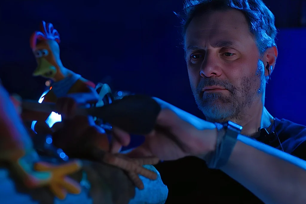 Кадр из видео The Making of Chicken Run: Dawn of the Nugget | Netflix 