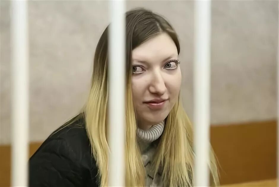 Алина. https://avatars.mds.yandex.net/i?id=223e847a8eab0dec154c94120a5ac917-5165467-images-thumbs&n=13