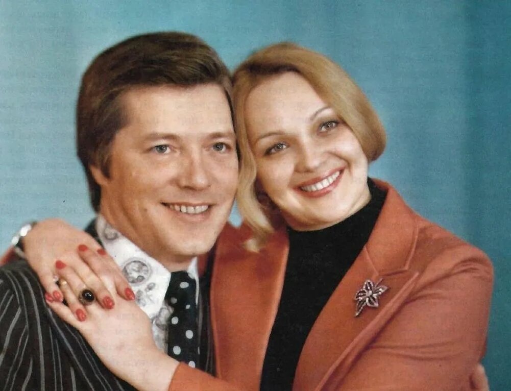 Гвоздикова и Жариков