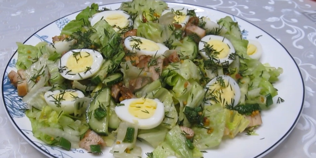 Салат на любой случай.  Лёгкий, вполне сойдёт за ужин.На следующий день он ещё вкуснее.