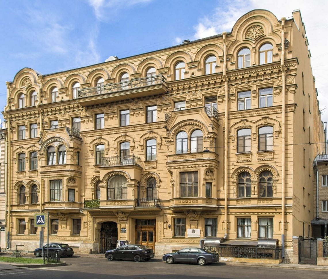 Один из доходных домов,  фото из Интерета