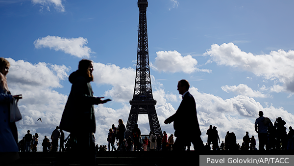     Фото: Pavel Golovkin/AP/ТАСС   
 Текст: Ирма Каплан