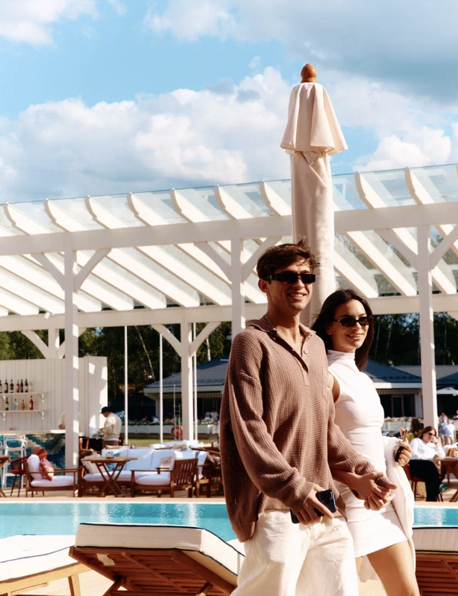 Листайте вправо, чтобы увидеть больше изображений