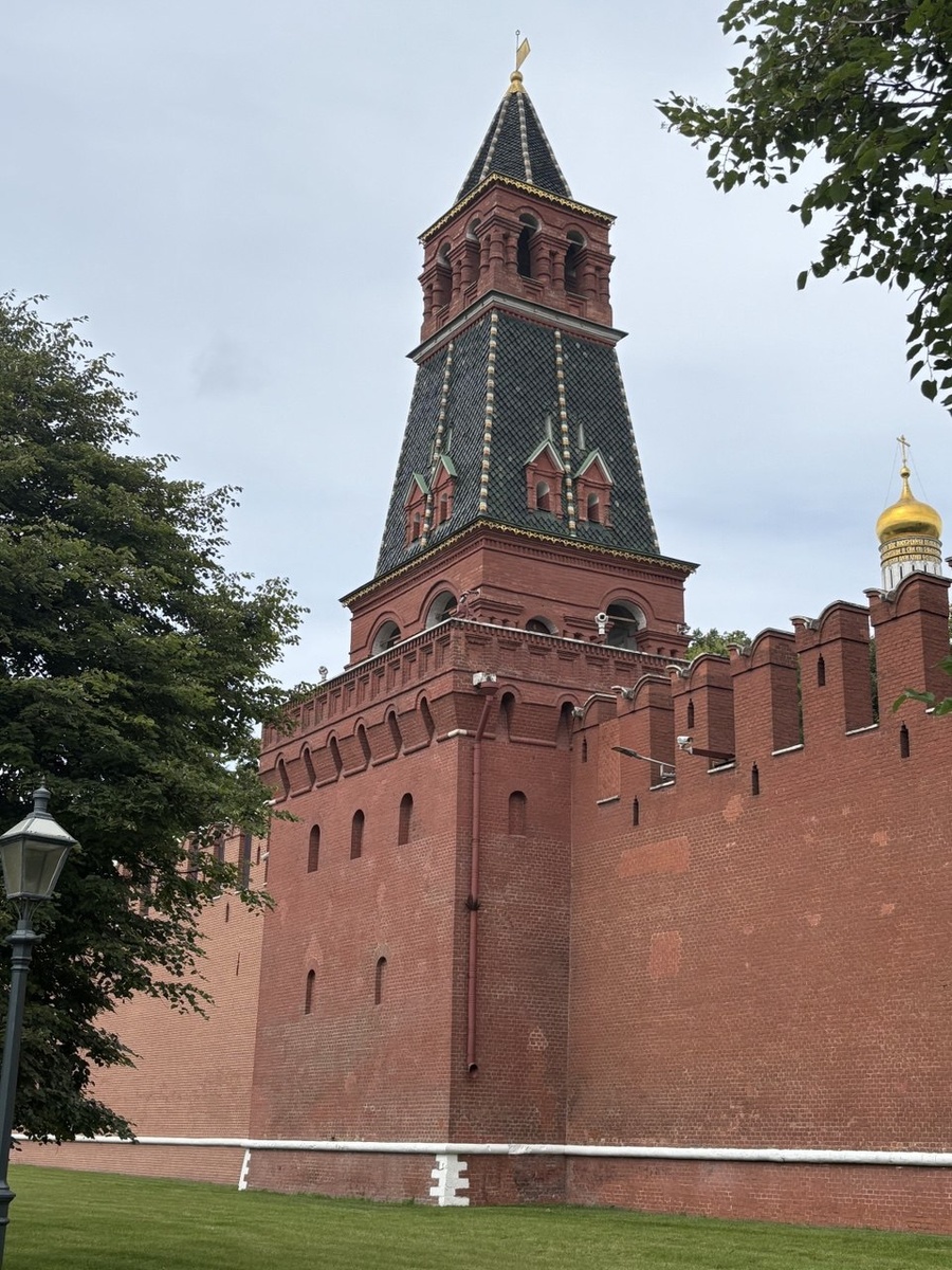 Вторая безымянная башня