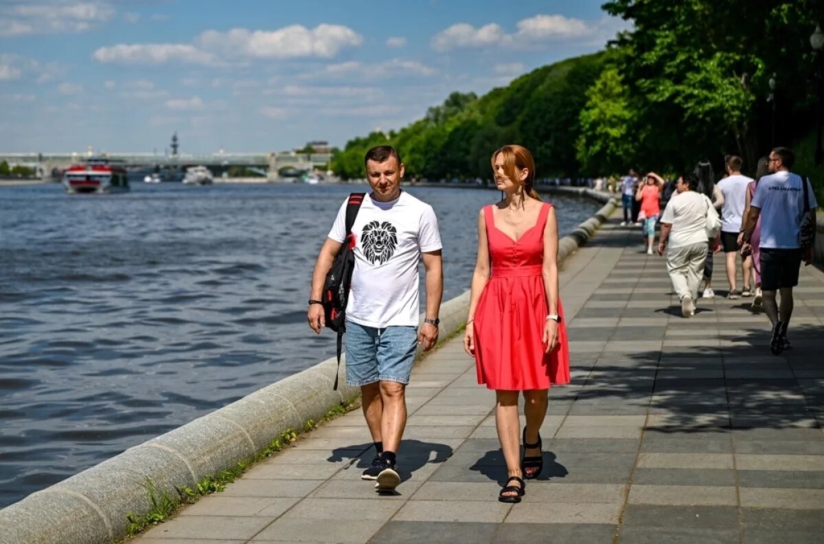    По словам синоптика, погода в этом году крайне переменчива.