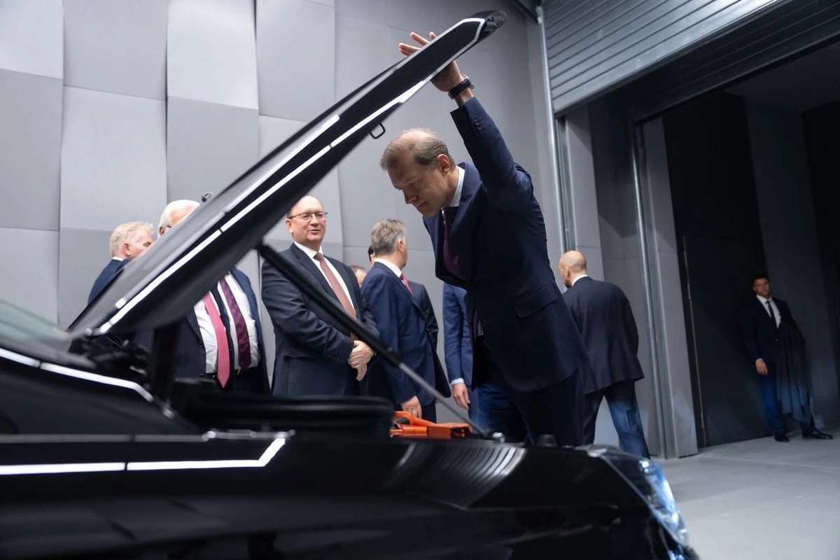 Денис Валентинович Мантуров, главива совета директоров "АвтоВАЗа"