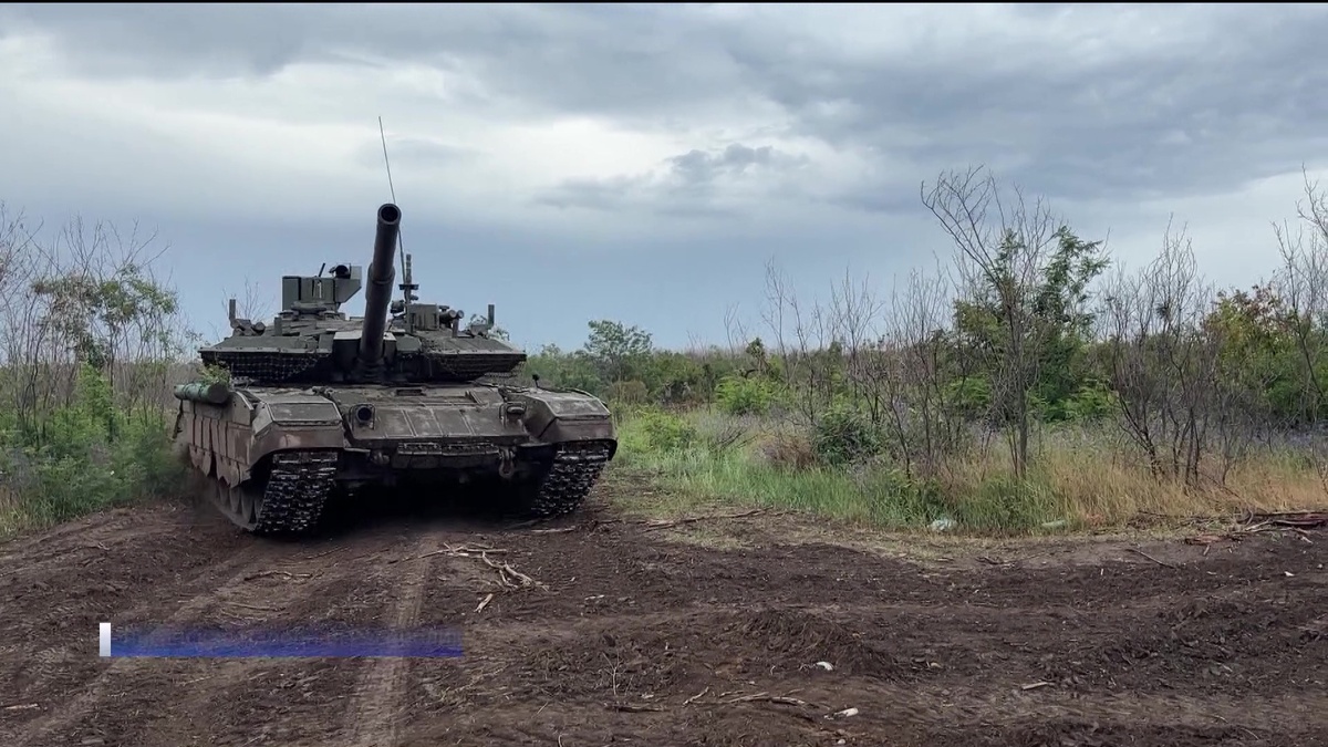    Военнослужащие полка «Башкортостан» прошли боевое слаживание на танковом полигоне в ЛНР