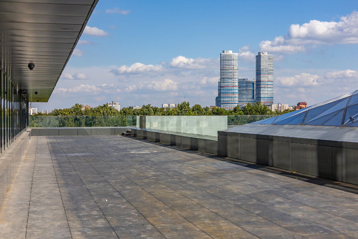 Терраса офиса на 4 этаже бизнес-центра BOTANICA.