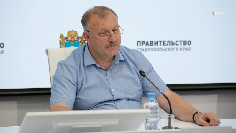    Замминистра дорожного хозяйства и транспорта региона Николай Небесский Фото: Валерия Алтухова / / ИА «Победа26»