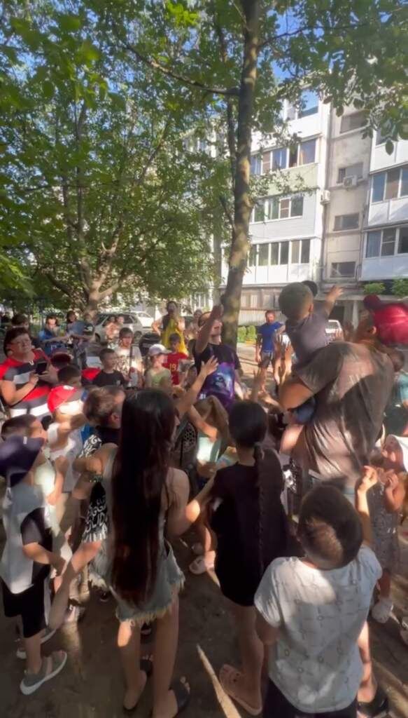 Листайте вправо, чтобы увидеть больше изображений