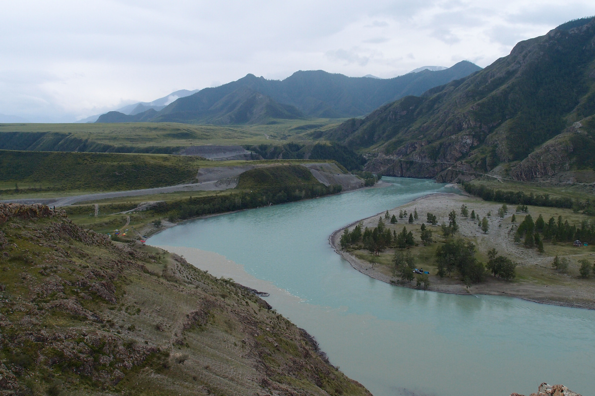 Слияние рек Чуи и Катунь