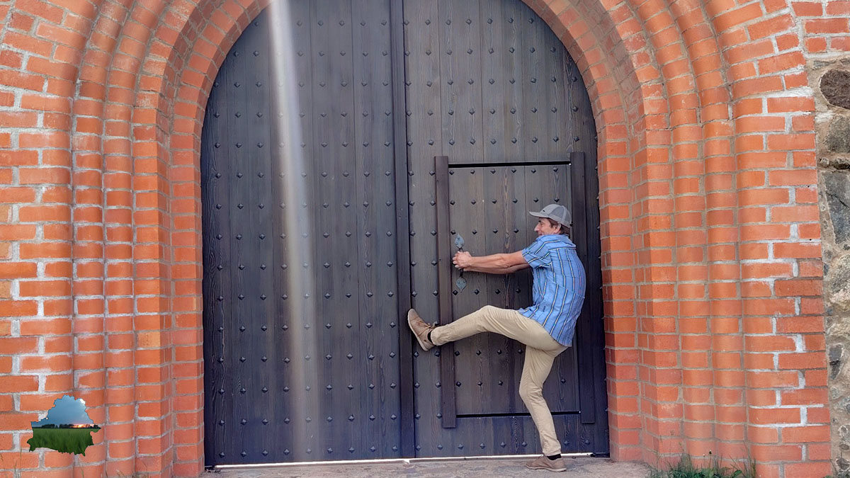 Фото сделано в первый летний день — поэтому в нашем канале в Telegram мы и назвали её соответствующе.