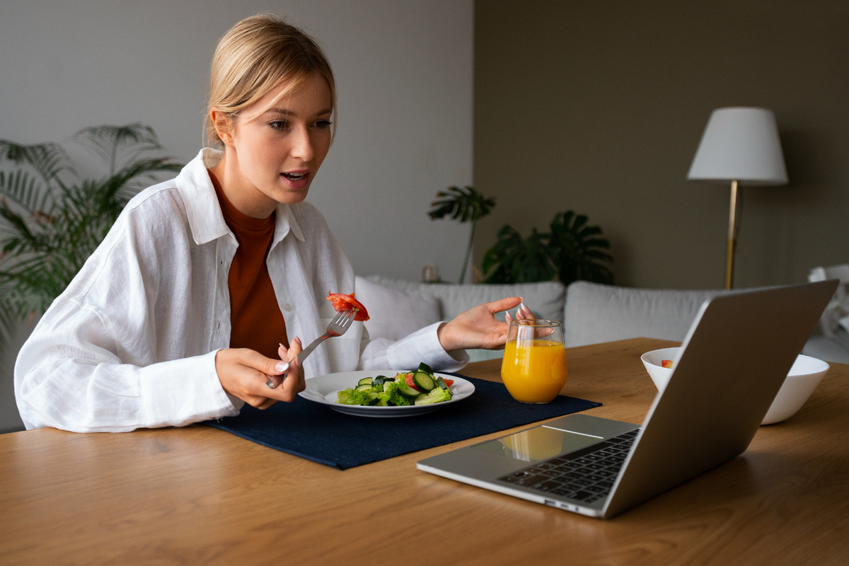 Так есть нельзя. Источник: freepik.