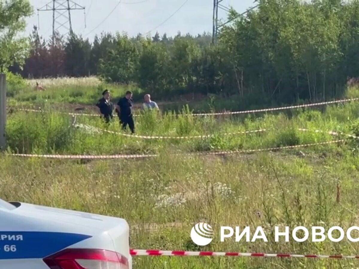    Кадры с места, где, предположительно, покончил с собой Роман Старовойт© РИА Новости