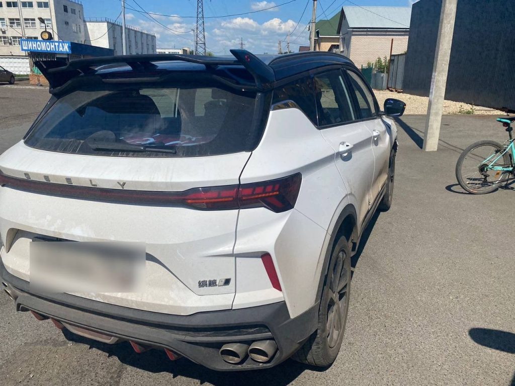    В Оренбурге иномарка столкнулась с мопедом Мария Чалкина