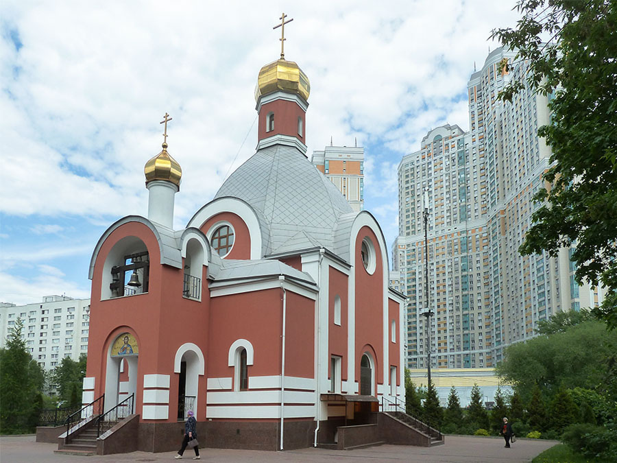 еще 3 фото