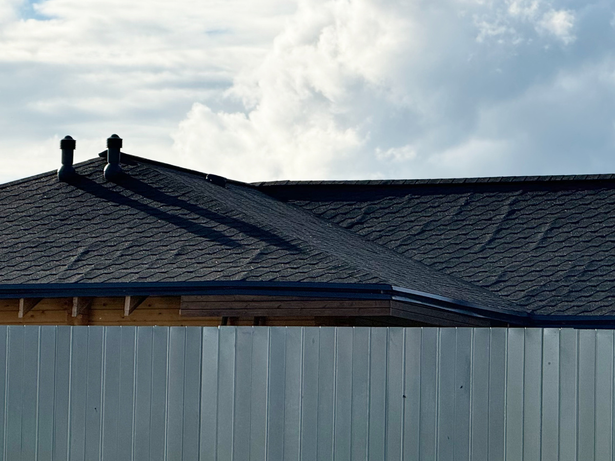 Так выглядела крыша через время после монтажа