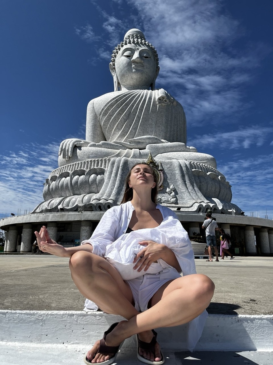 Большой Будда. Тайланд. Пхукет. Сыну 2 месяца.