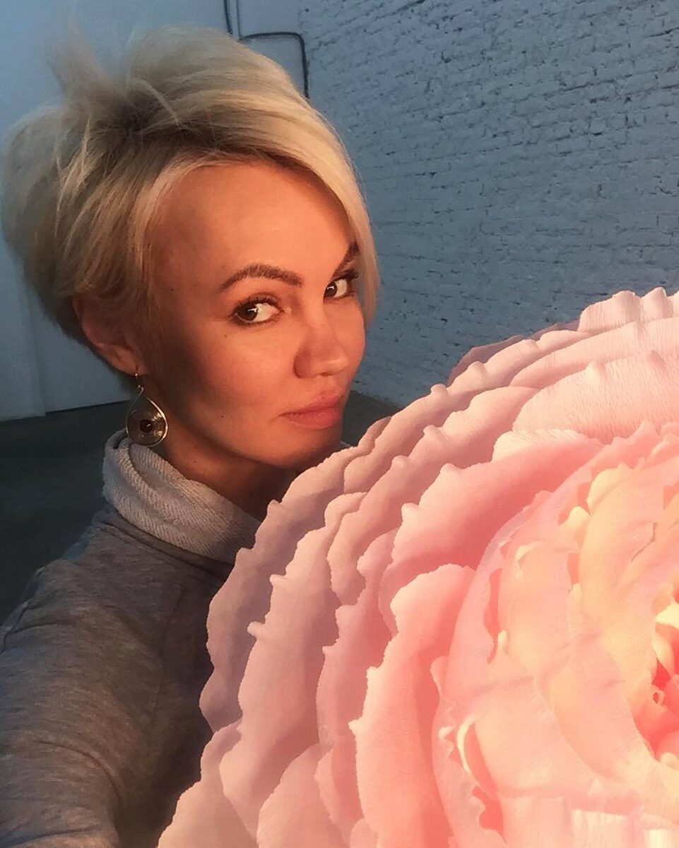    Ульяна Никулина вышла замужСоцсети Ульяны Никулиной