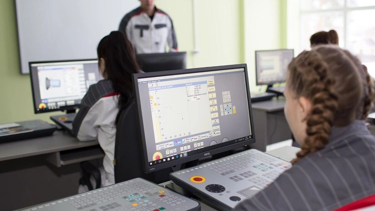     Автор: Вячеслав Хабаров