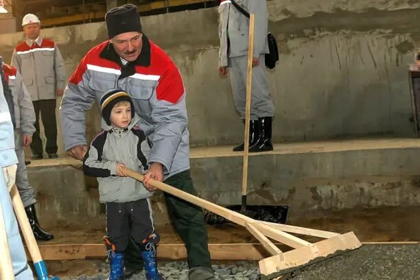 Николай с младых лет приучен к труду