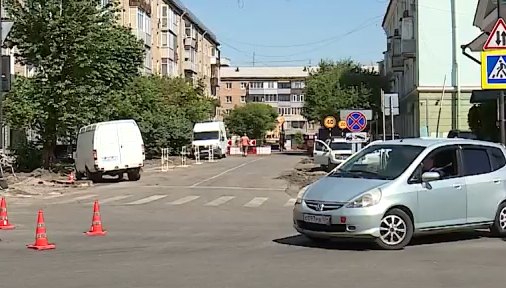     В центре Красноярска перекроют еще две дороги